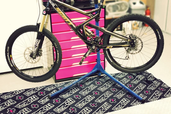 Muc-Off Bike Mat - Image 2