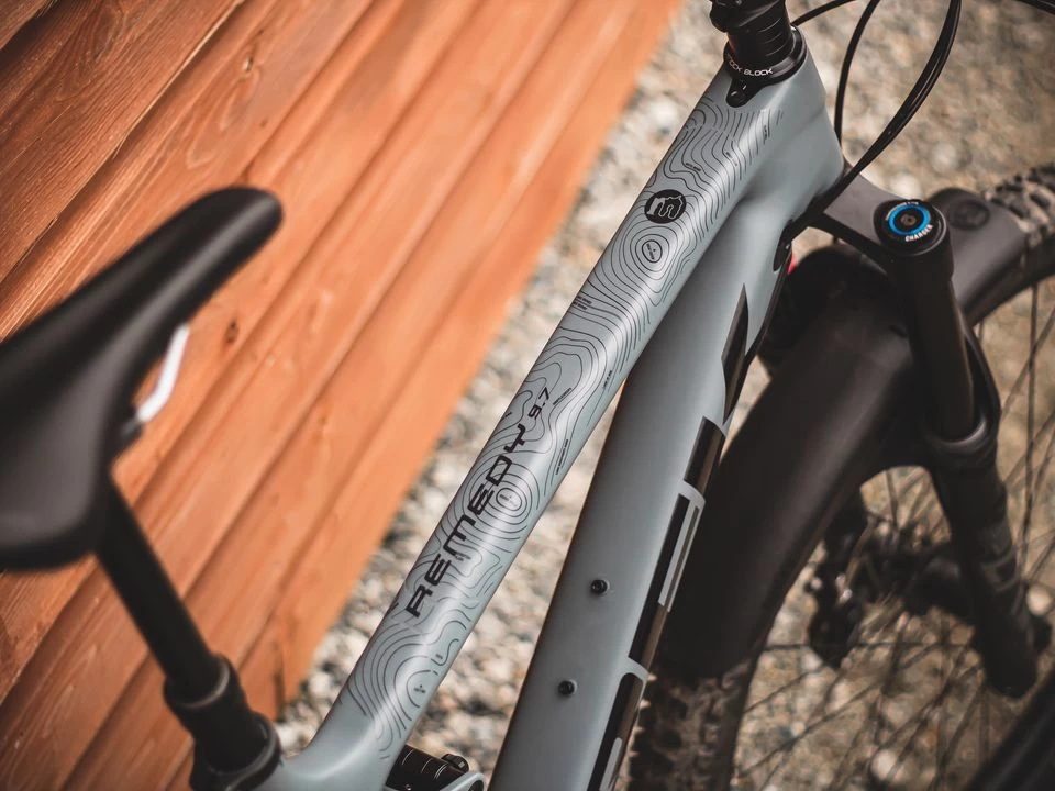 MuckyNutz Frame Skinz Contours - Image 3