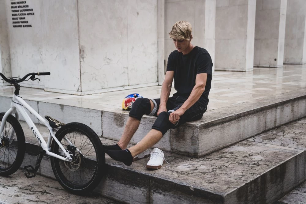 POC Joint VPD Air Fabio Ed. Knee - Image 5