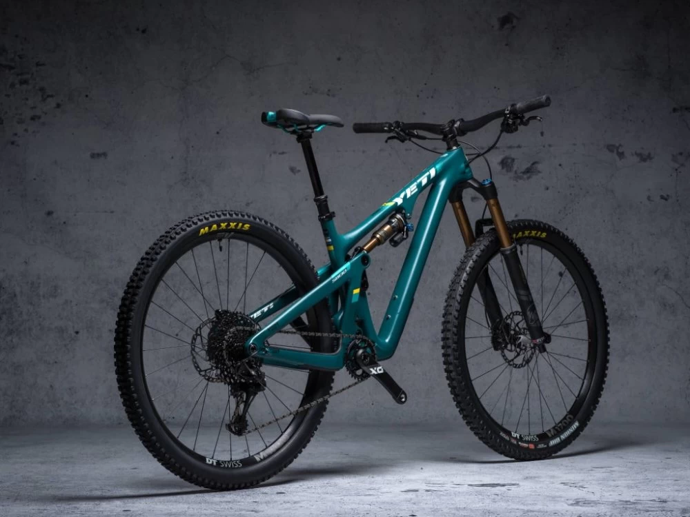 Dyedbro Clear Black Logo Matt - Image 3