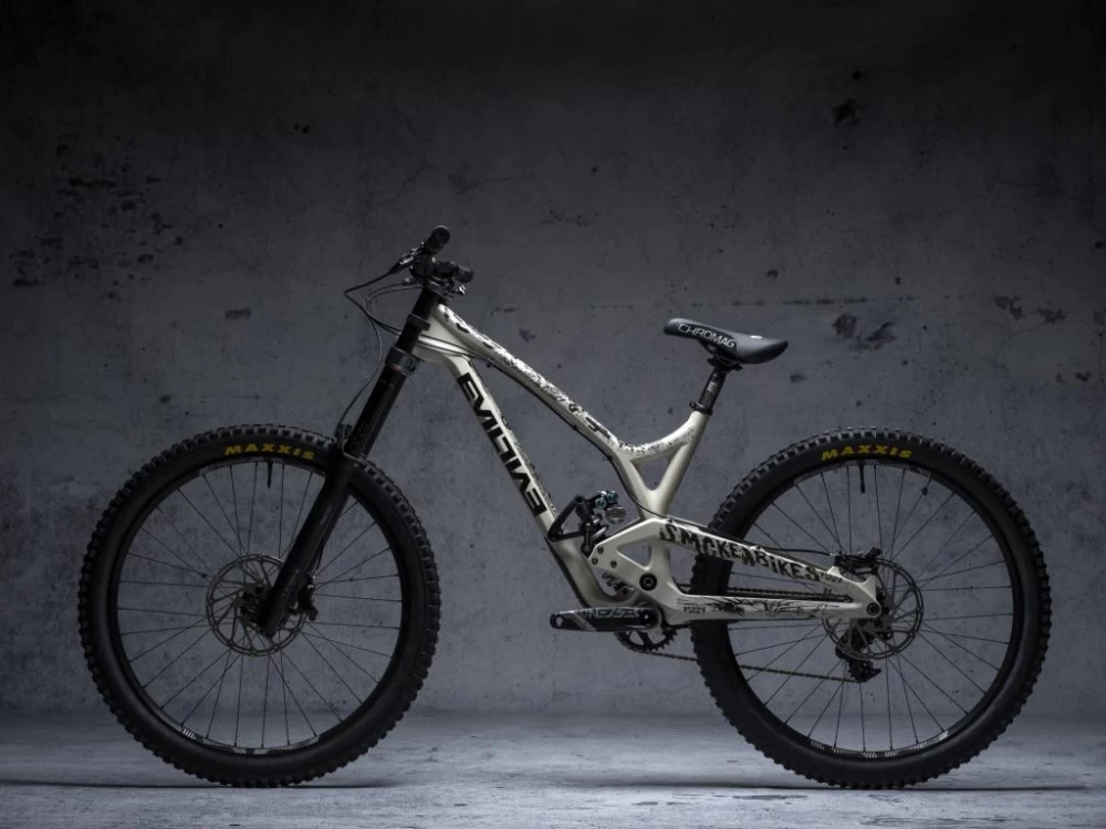 Dyedbro Fluor Black - Image 4